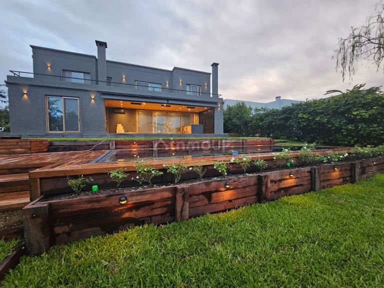 Casa en Venta en Tigre, G.B.A. Zona Norte