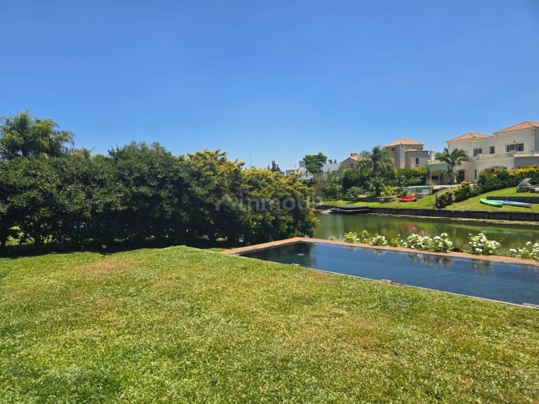 Casa en Venta en Tigre, G.B.A. Zona Norte