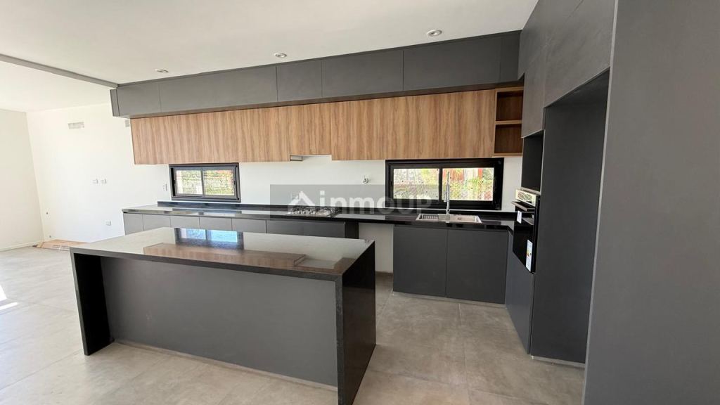 Casa en Venta en Tigre, G.B.A. Zona Norte