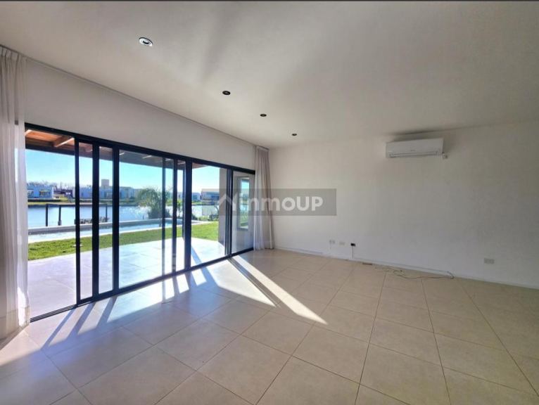 Casa en Venta en Pilar, G.B.A. Zona Norte