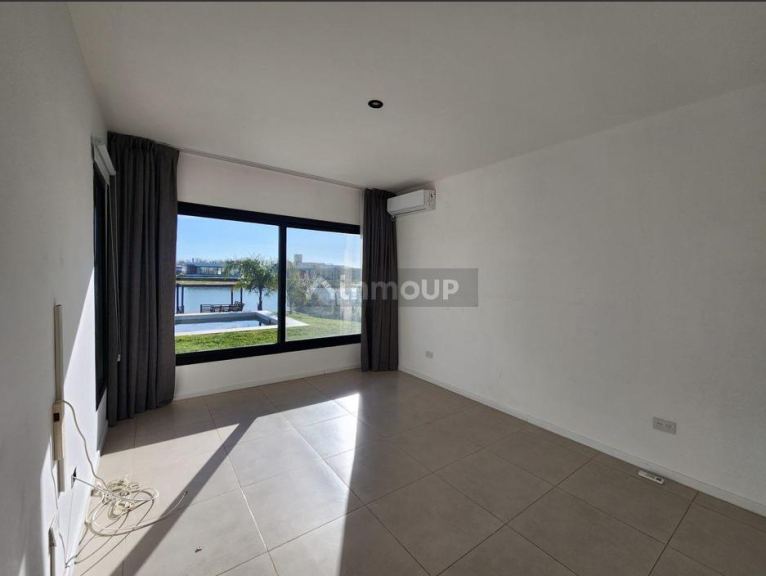 Casa en Venta en Pilar, G.B.A. Zona Norte