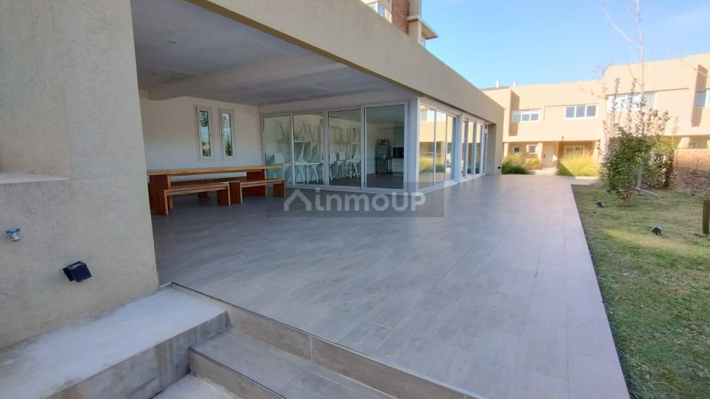 Departamento en Alquiler en Tigre, G.B.A. Zona Norte
