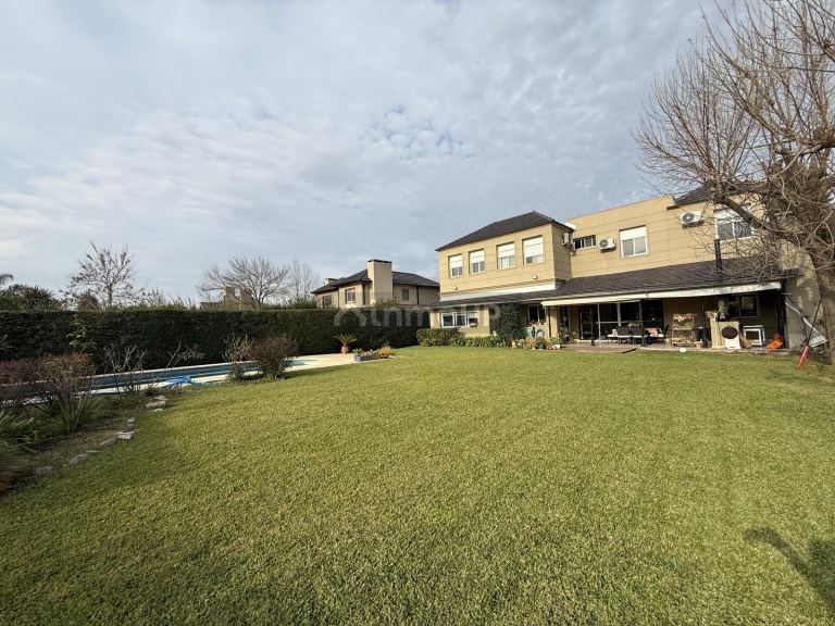 Casa en Venta en Pilar, G.B.A. Zona Norte