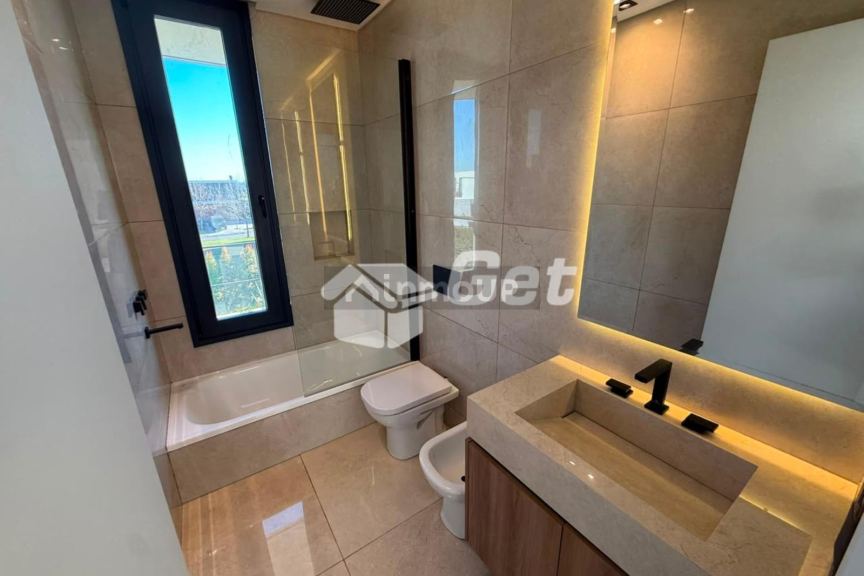 Casa en Venta en Tigre, G.B.A. Zona Norte