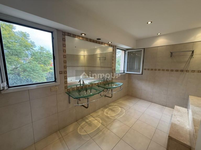 Casa en Venta en Escobar, G.B.A. Zona Norte