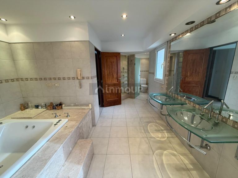 Casa en Venta en Escobar, G.B.A. Zona Norte