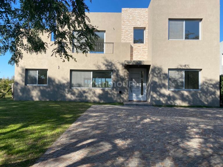 Casa en Venta en Tigre, G.B.A. Zona Norte