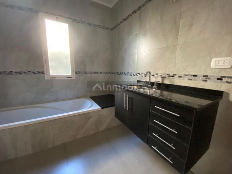 Casa en Venta en Tigre, G.B.A. Zona Norte