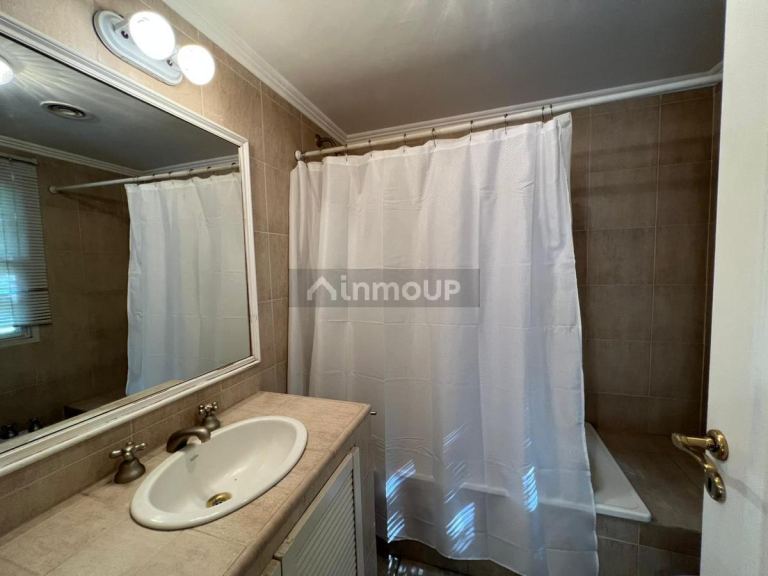 Casa en Alquiler en Pilar, G.B.A. Zona Norte