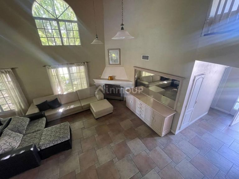 Casa en Alquiler en Pilar, G.B.A. Zona Norte