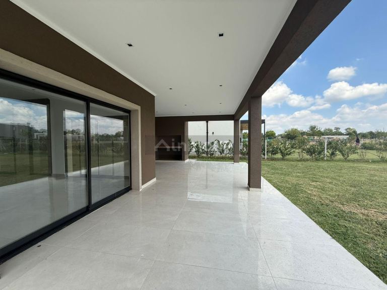 Casa en Venta en Pilar, G.B.A. Zona Norte