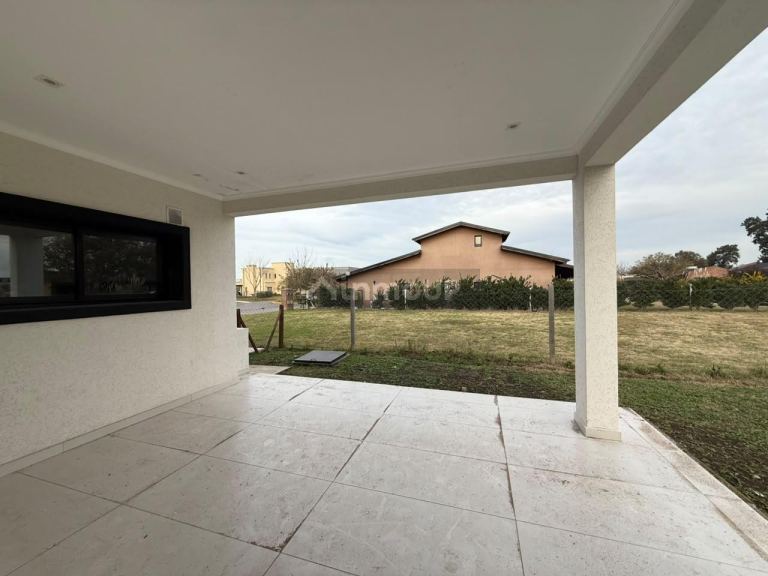 Casa en Venta en Pilar, G.B.A. Zona Norte