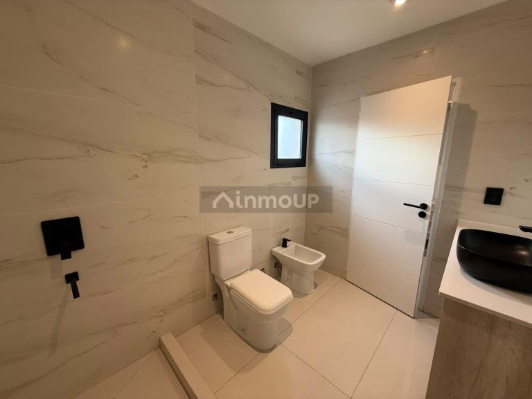 Casa en Venta en Pilar, G.B.A. Zona Norte