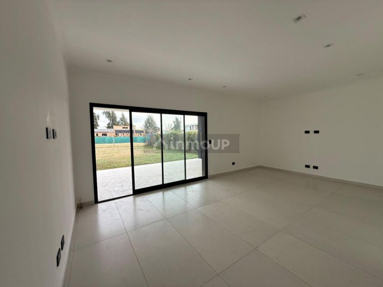 Casa en Venta en Pilar, G.B.A. Zona Norte