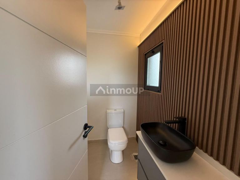 Casa en Venta en Pilar, G.B.A. Zona Norte