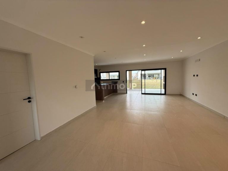 Casa en Venta en Pilar, G.B.A. Zona Norte
