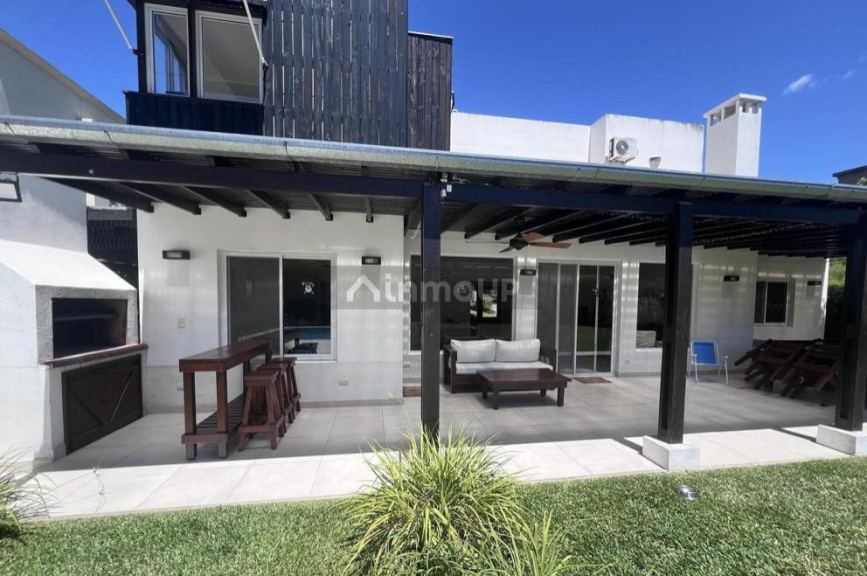 Casa en Venta en Tigre, G.B.A. Zona Norte