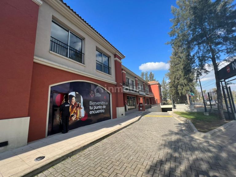 Local Comercial en Alquiler en Pilar, G.B.A. Zona Norte