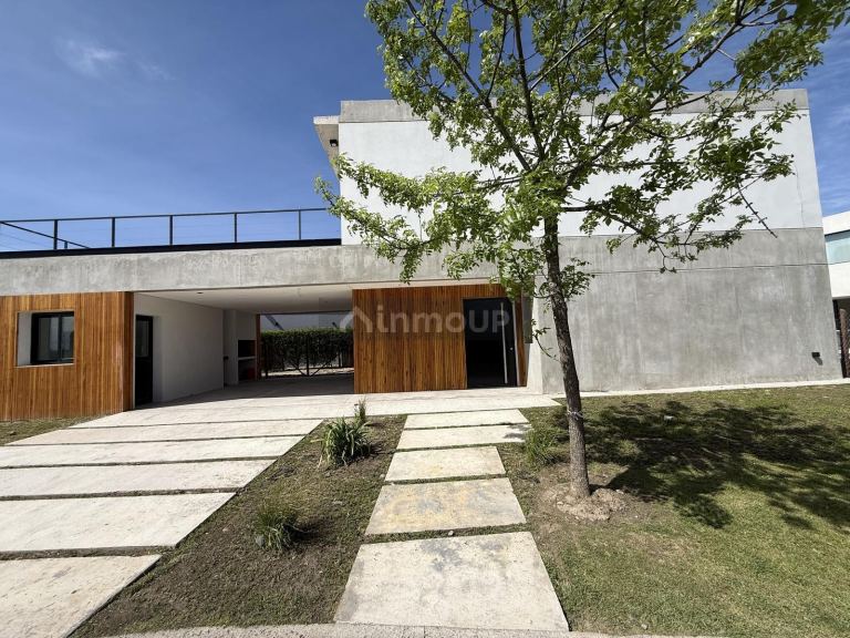 Casa en Venta en Tigre, G.B.A. Zona Norte