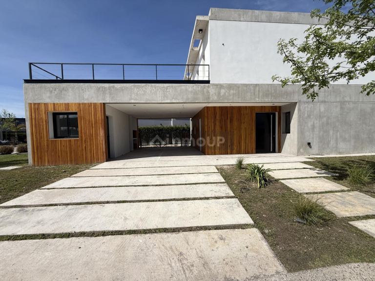Casa en Venta en Tigre, G.B.A. Zona Norte