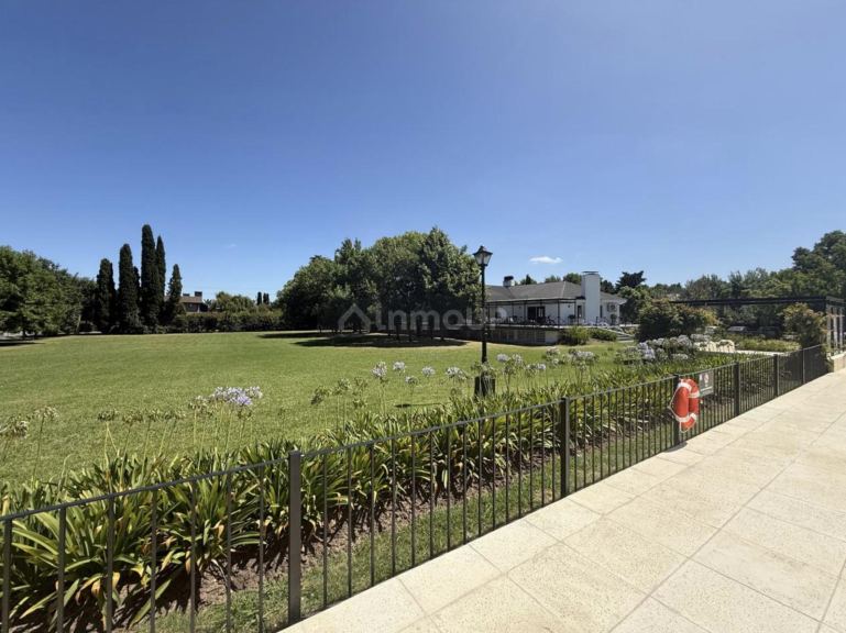 Casa en Venta en Pilar, G.B.A. Zona Norte