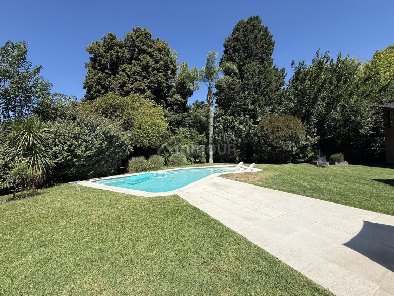 Casa en Venta en Pilar, G.B.A. Zona Norte