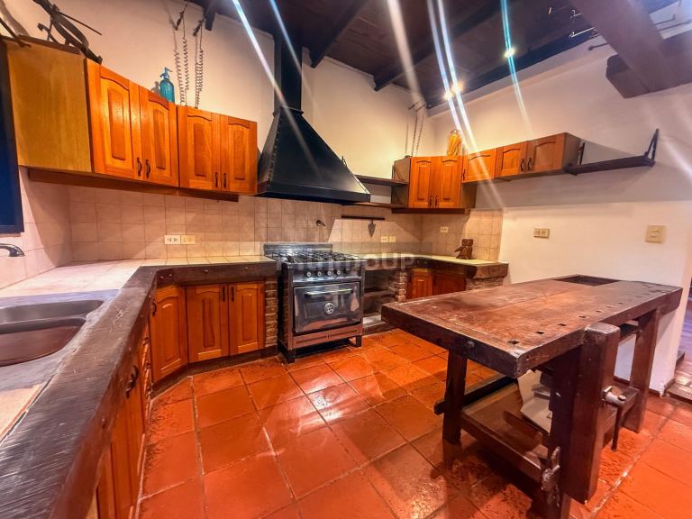 Casa en Alquiler en La Matanza, G.B.A. Zona Oeste