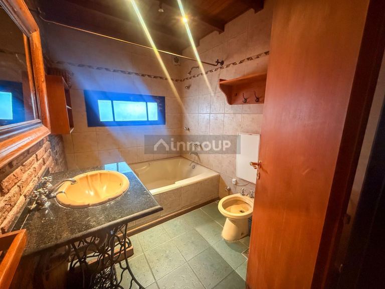 Casa en Alquiler en La Matanza, G.B.A. Zona Oeste