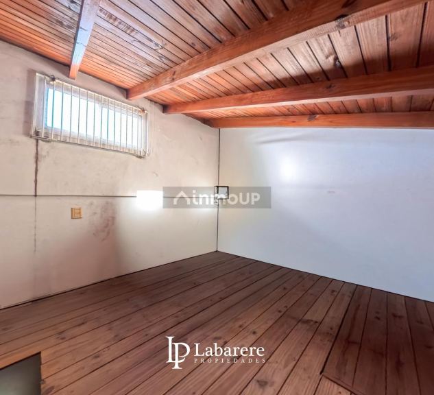 P H en Venta en La Matanza, G.B.A. Zona Oeste