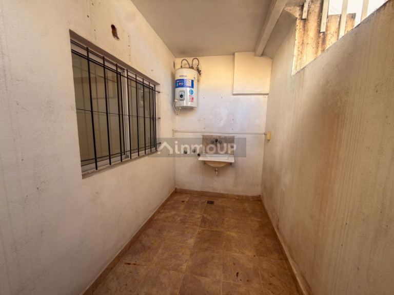 Departamento en Alquiler en La Matanza, G.B.A. Zona Oeste
