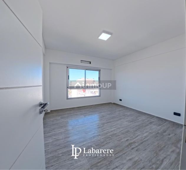 Departamento en Venta en Tres de Febrero, G.B.A. Zona Oeste