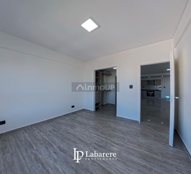 Departamento en Venta en Tres de Febrero, G.B.A. Zona Oeste