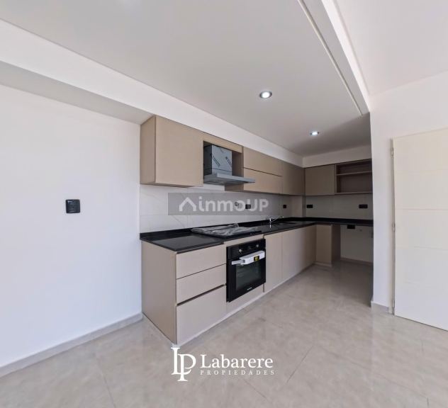 Departamento en Venta en Tres de Febrero, G.B.A. Zona Oeste