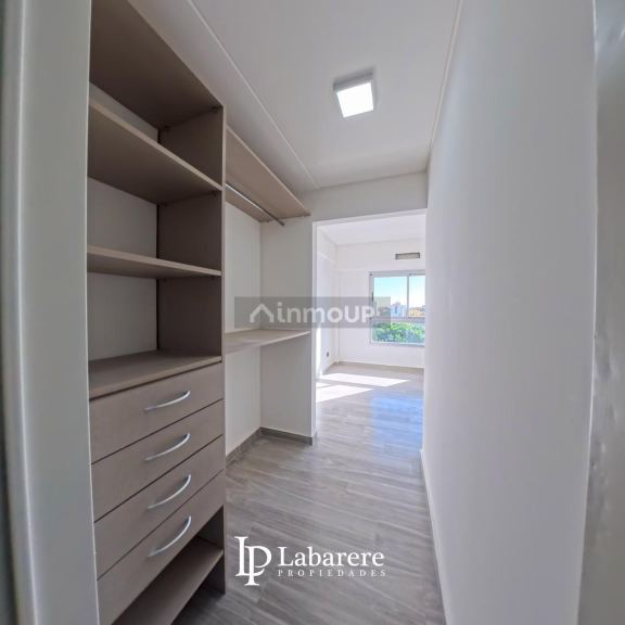 Departamento en Venta en Tres de Febrero, G.B.A. Zona Oeste