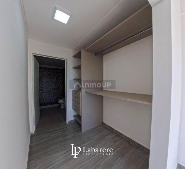 Departamento en Venta en Tres de Febrero, G.B.A. Zona Oeste