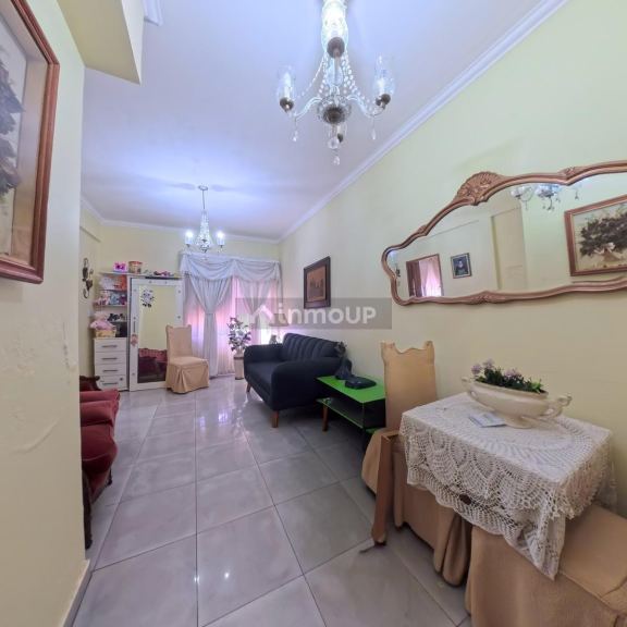 P H en Venta en Moron, G.B.A. Zona Oeste