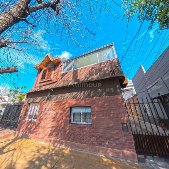 P H en Venta en Moron, G.B.A. Zona Oeste