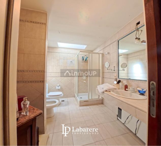 Casa en Venta en Moron, G.B.A. Zona Oeste