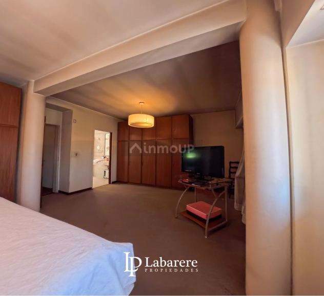 Casa en Venta en Moron, G.B.A. Zona Oeste