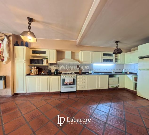 Casa en Venta en Moron, G.B.A. Zona Oeste