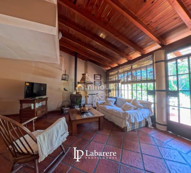 Casa en Venta en Moron, G.B.A. Zona Oeste