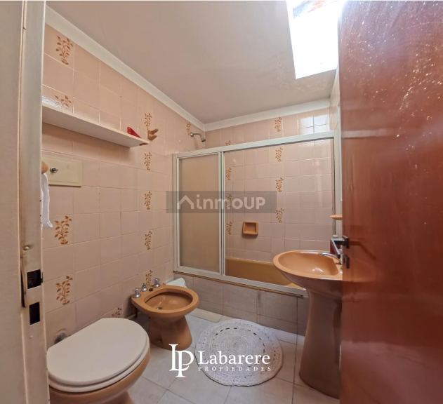 Casa en Venta en Moron, G.B.A. Zona Oeste