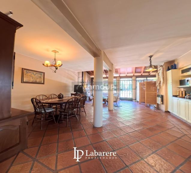 Casa en Venta en Moron, G.B.A. Zona Oeste