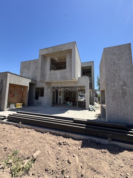 Casa en Venta en Lujan de Cuyo, Mendoza