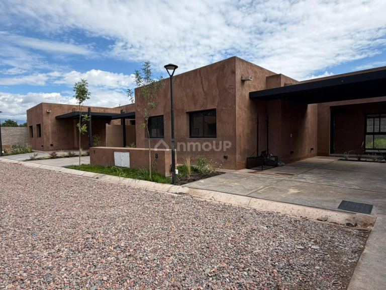 Casa en Venta en Lujan de Cuyo, Mendoza