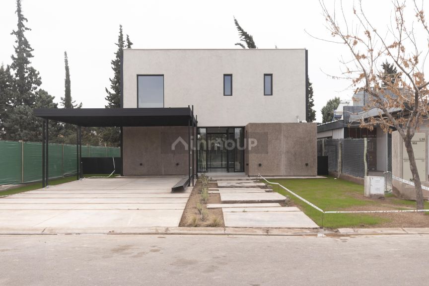Casa en Venta en Lujan de Cuyo, Mendoza