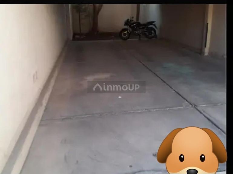 Cochera en Venta en Godoy Cruz, Mendoza