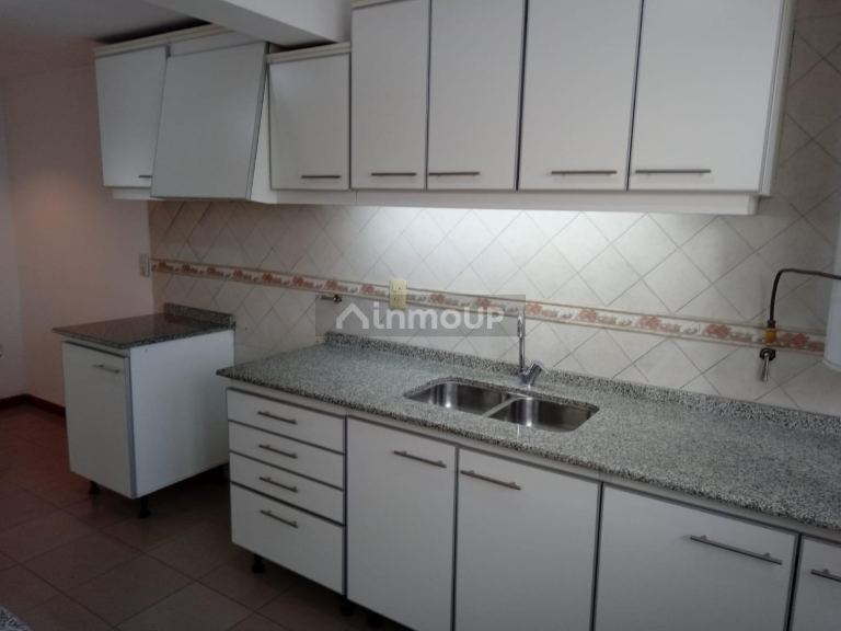 Duplex en Alquiler en Guaymallen, Mendoza - $ 950.000 | Inmoup - 11