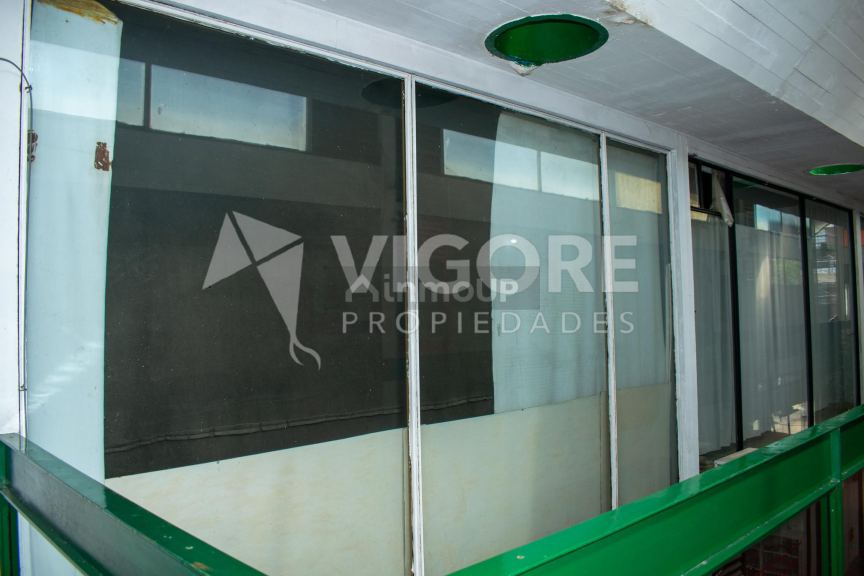 Local Comercial en Alquiler en Almirante Brown, G.B.A. Zona Sur