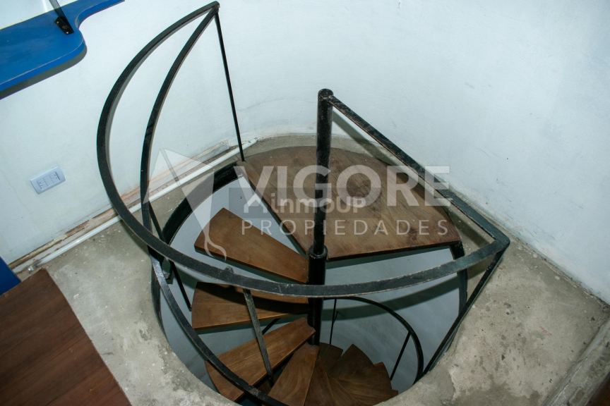 Local Comercial en Alquiler en Almirante Brown, G.B.A. Zona Sur
